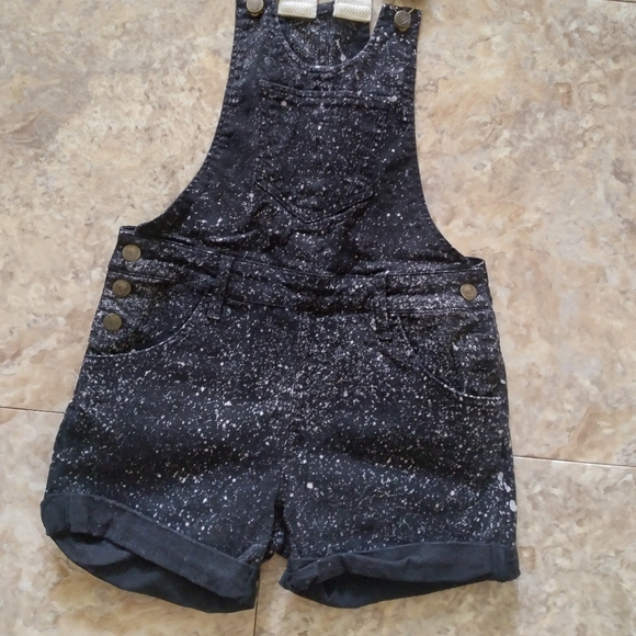 Wildfox Caroline Short Overalls, size XS - Picture 2 of 9